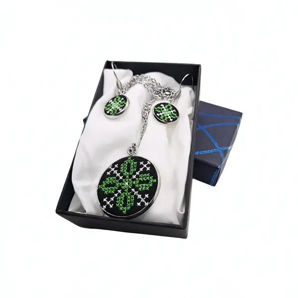 Set bijuterii inox broderie traditionala model aripile morii
