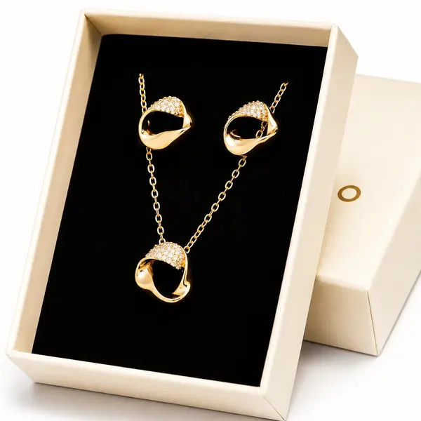 Set Cadou Premium Damă – Colier & Cercei cu Zirconia
