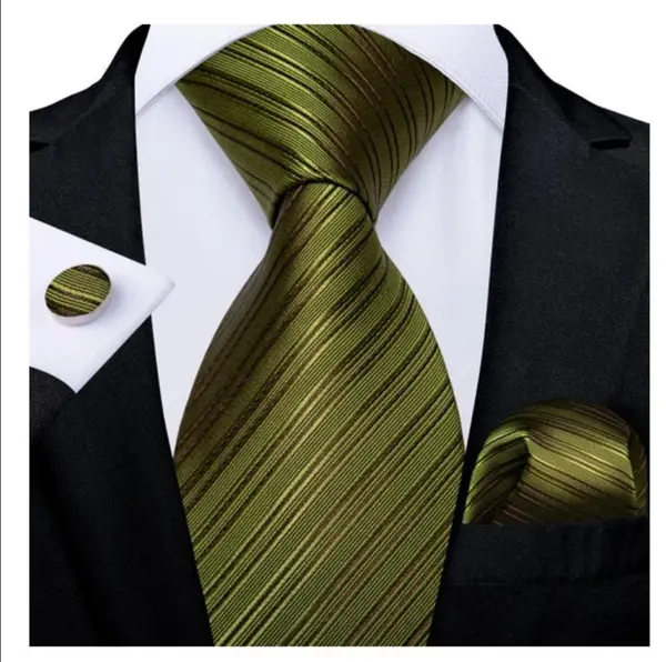 Set cravata verde + batista + butoni - matase - model 139