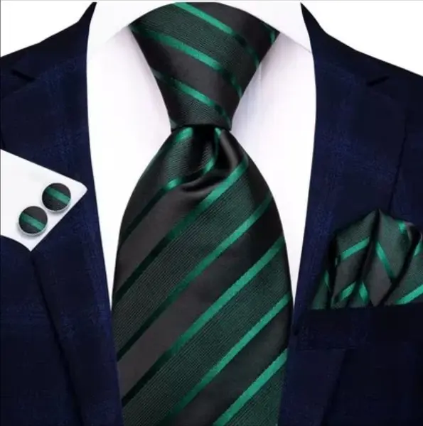 Set cravata verde + batista + butoni - matase -- model 850