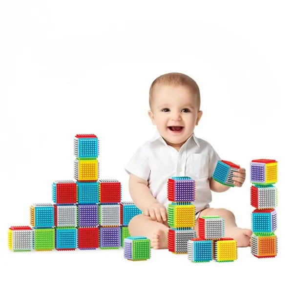 Set cuburi senzoriale Montessori pentru bebelusi cu texturi, culori si functii de stivuire