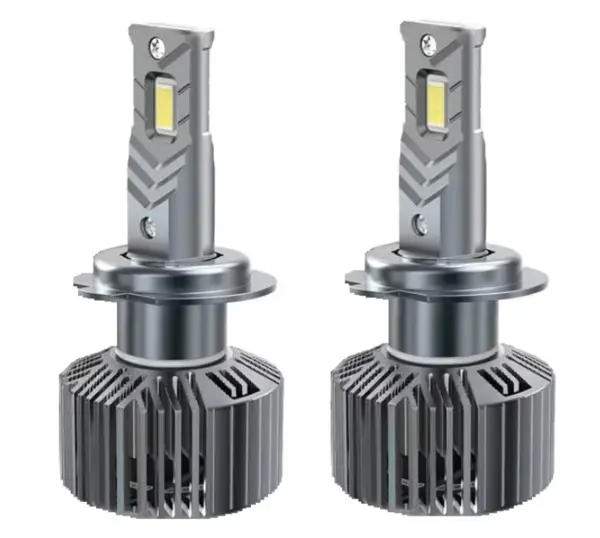 Set de 2 becuri led auto V68 H7 pentru camion 24V putere 45W temperatura 6000K 8000lm