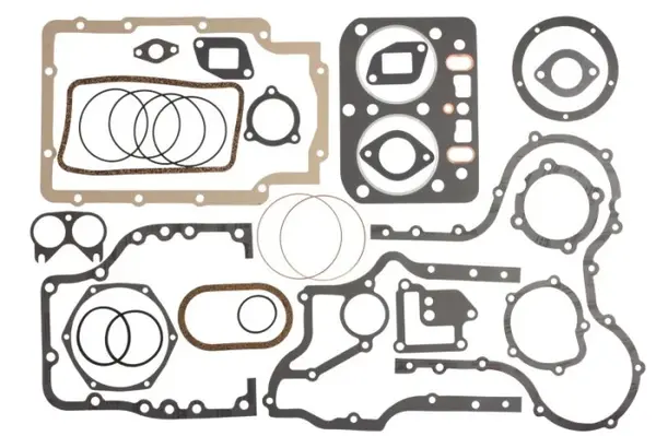 Set garnituri motor potrivit URSUS 330, 330M