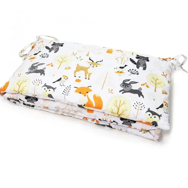 Set lenjerie de patut 3 piese Kerstin Forest Friends cu husa de pilota,fata de perna si aparatoare laterala 180x30 cm,din bumbac,inchidere cu fermoar,compatibila pautut 120x60 cm
