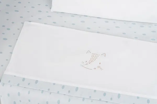 Set lenjerie pentru patut copii cu 5piese KikkaBoo Mini cot Little Fox compatibila cu saltea 80x50cm,din bumbac,cearceaf,perna,fata de perna,pilota,fata de pilota cu fermoar