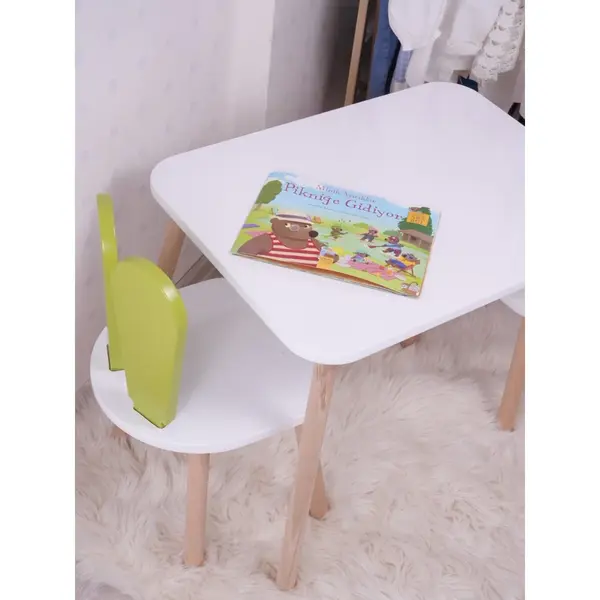 Set masa si scaun pentru copii Furniture Bunny One, 30x25 cm