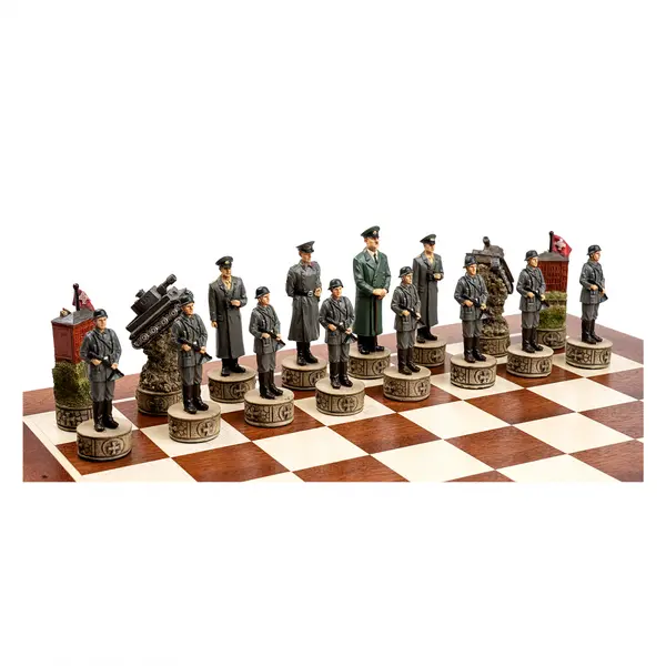 Set sah cu piese tematice WWII cu tabla mahon