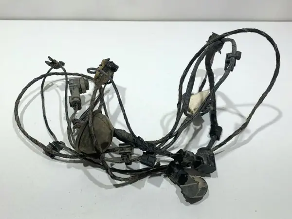 Set senzori parcare cu instalatie 5KD919275 Audi Q5 (2008-2012) [8R]