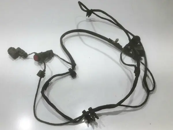 Set senzori parcare cu instalatie spate 4H0919275A Seat Exeo (2008-2013)