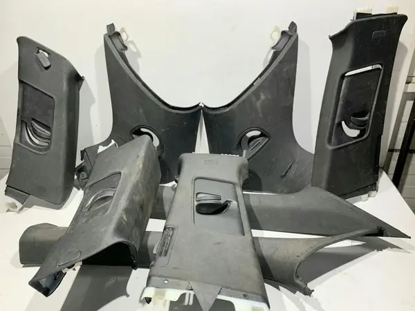 Set stalpi plafon negru Audi Q7 (2006-2010) [4L]