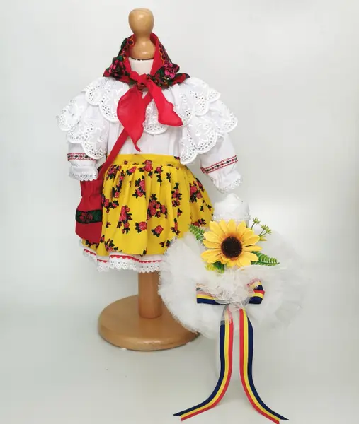 Set Traditional Botez Antonia 3