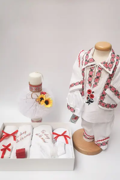 Set Traditional Botez - Costumas baietel Trusou Lumanare 2