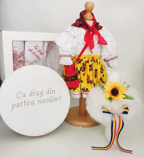 Set Traditional Botez Melinda 2