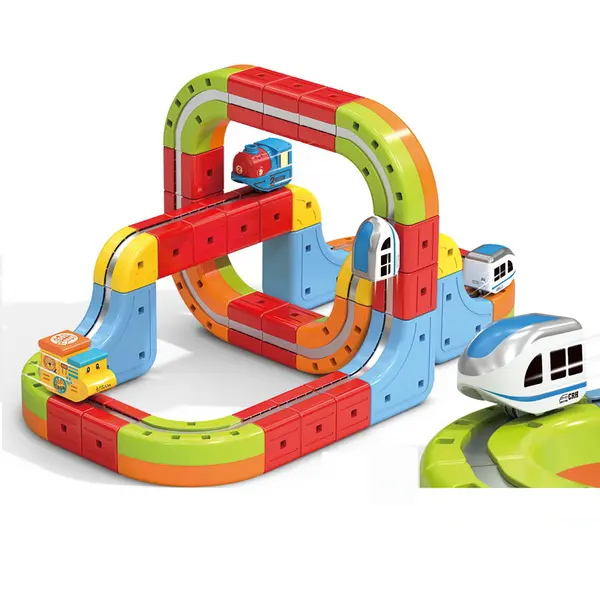 Set tren cu traseu magnetic si circuit 3D - 38 piese