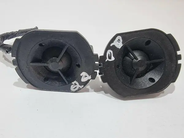 Set tweetere bord (st si dr) 28148-9095R Nissan Qashqai facelift (2010-2013) [J10]