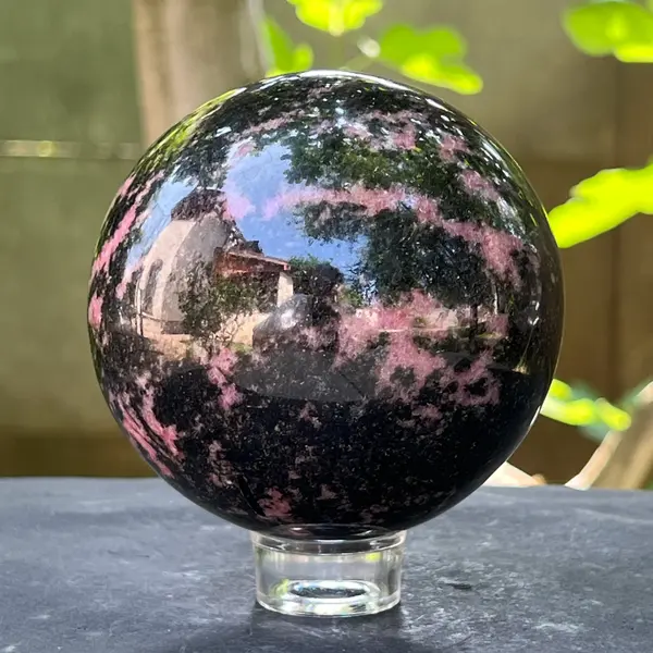 Sfera rodonit Madagascar model 1