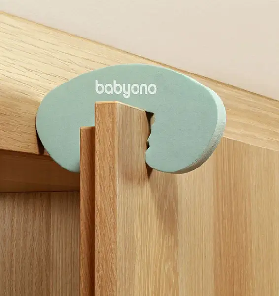 Siguranta Baby Ono pentru usi din burete