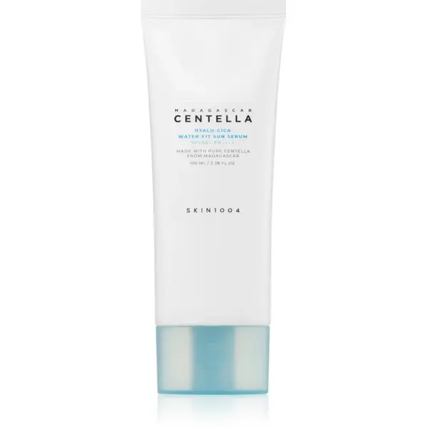 SKIN1004 Madagascar Centella Hyalu-Cica Water-Fit Sun Serum ser protector cu efect de hidratare SPF 50+ 100 ml