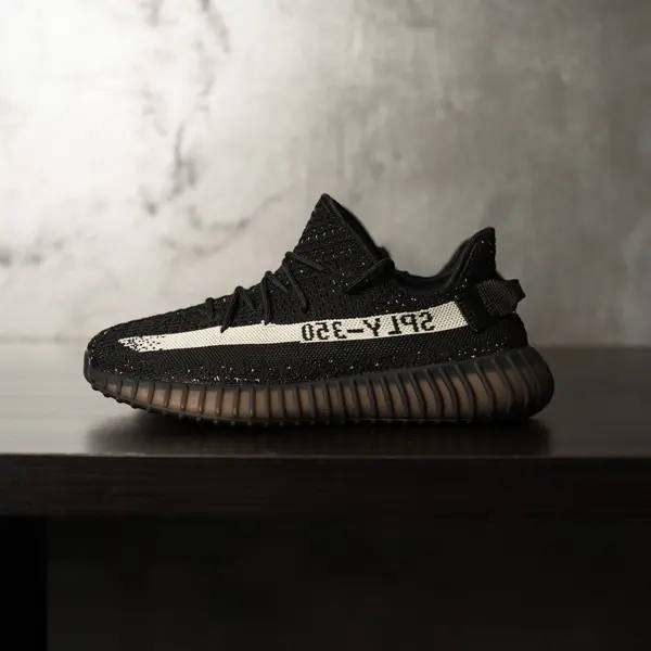 SNEAKERS BARBATI YEEZY SPLY-350 STREETWEAR BLACK WHITE ABYZ19 (MĂRIME: 38)