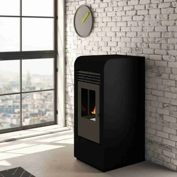 Soba pe peleti neagra clasa energetica A+ Eco Design Giada