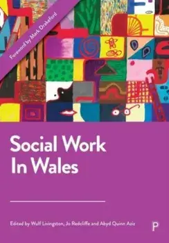 Social Work in Wales, Paperback/***