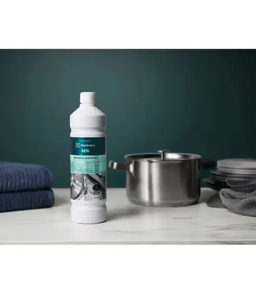 Solutie anticalcar universala Electrolux M3KCD202 pentru masini spalat vase / rufe, 1 l