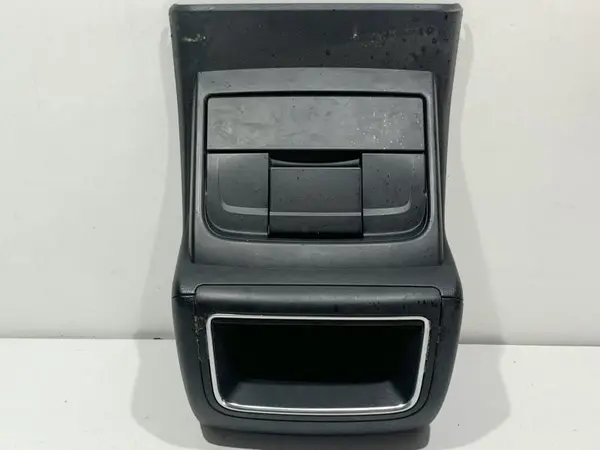 Spațiu depozitare spate cu bricheta 8K0864376 Audi A5 (2007-2011) [8T3]