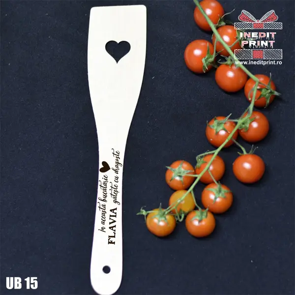 Spatula cu inima personalizata Gateste cu dragoste UB15