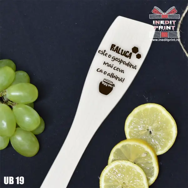 Spatula dreapta personalizata Albina UB19
