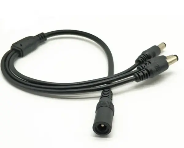 Splitter cablu alimentare 1 x DC 5.5x2.1mm la 3 x DC 5.5x2.1mm M-T, DC1-3