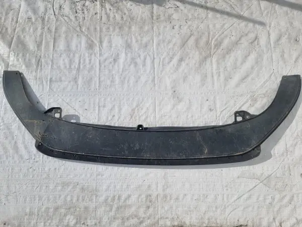 Spoiler / fusta bara fata culoare 2t / c9x 1T0805903D Volkswagen Touran facelift (2010-2015) [1t3]