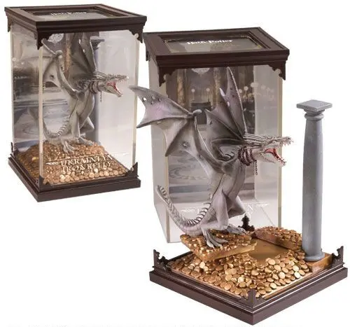Statueta The Noble Collection Movies: Harry Potter - Ukrainian Ironbelly (Magical Creatures), 19 cm