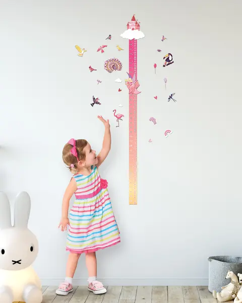 Sticker de perete cu centimetru - Magic Adventures | 1Dea.me