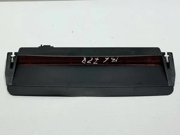 Stop auxiliar frana 1K5945097B Volkswagen Jetta 5 (2005-2010)
