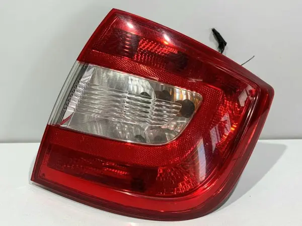 Stop dreapta 5JH945112 Skoda Rapid facelift (2017-2019)