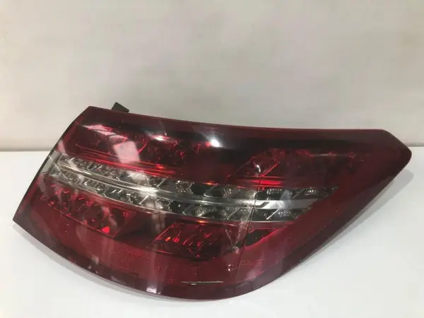 Stop dreapta aripa a2078200264 Mercedes E-Class (2009->) [C207]
