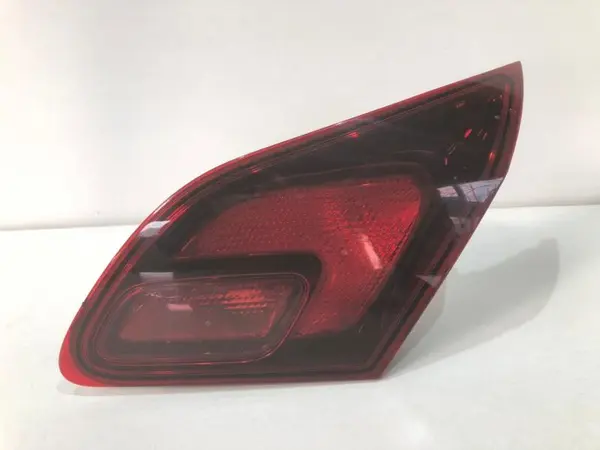 Stop dreapta haion Opel Astra J (2009-2012)