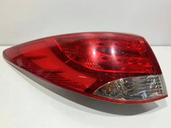 Stop stanga aripa 92401-2Y000t Hyundai Tucson 2 ( 2009-2013)