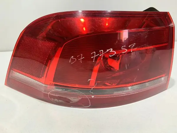 Stop stanga aripa (cu defect) 3AF945095C Volkswagen Passat B7 (2010-2014)