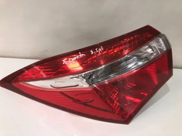 Stop stanga aripa Toyota Corolla (2012-2018)