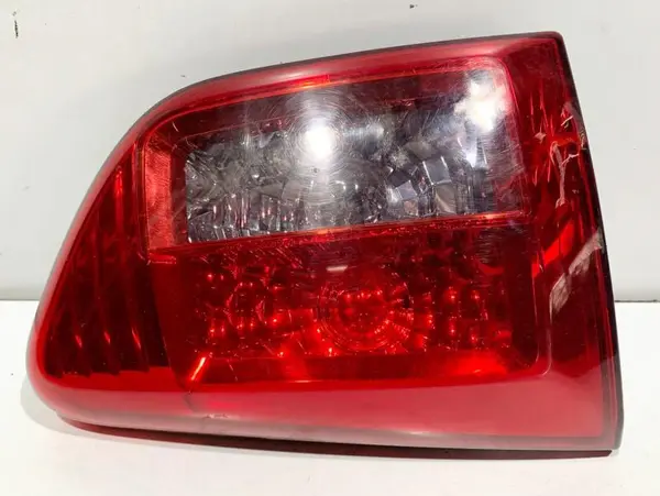 Stop stanga haion (cu defect) Peugeot 4007(2007-2009)