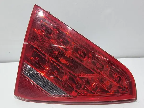Stop stanga haion led 8T0945093A Audi A5 (2007-2011) [8T3]