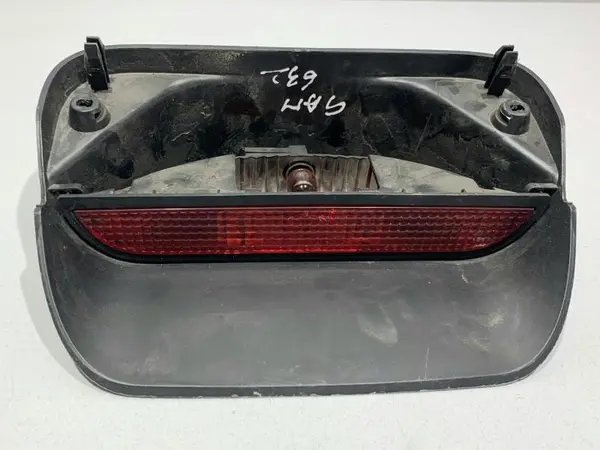 Stop suplimentar luneta Dacia Sandero 2 (2012-2017)