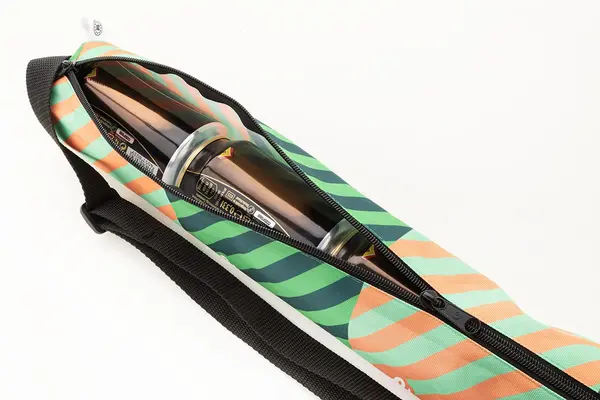 SuboBag Pivo geantă personalizată pentru doze, din RPET - negru