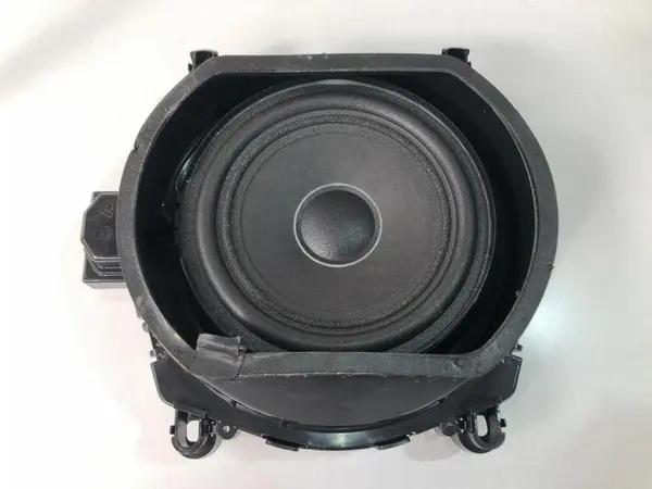 Subwoofer auto 9217913 BMW X5 (2007-2013) [E70]