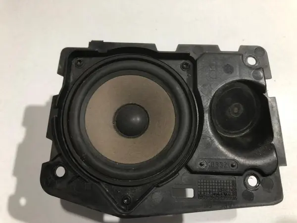Subwoofer auto dreapta spate 6970068 BMW Seria 7 (2001-2008) [E65, E66]