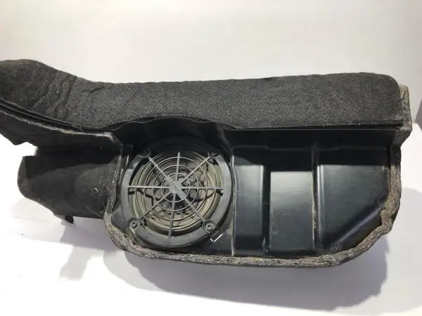 Subwoofer auto rso294282 Audi A6 (1997-2004) [4B, C5]