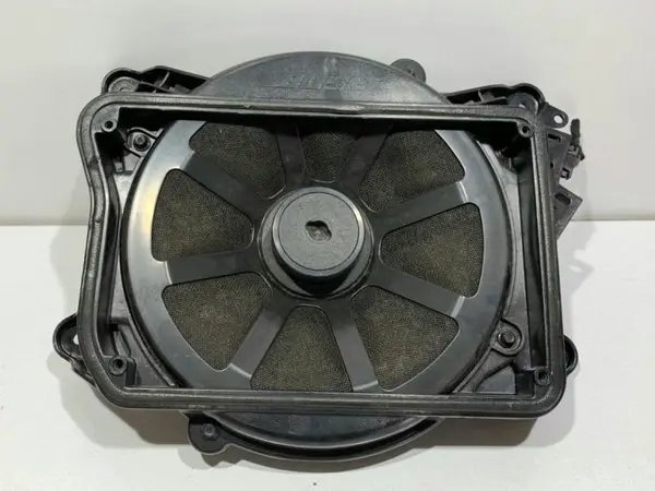Subwoofer bose 4G5035709 Audi A6 (2010-2018) [4G2, C7]