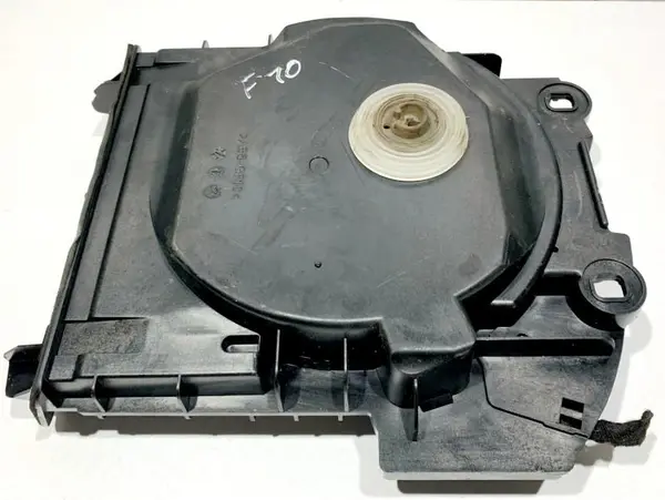 Subwoofer dreapta fata 9195200 BMW Seria 5 GT (2009-2017) [F07]
