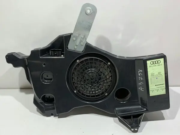 Subwoofer stanga spate 8P4035382D Audi A3 facelift (2008-2013) [8P1]